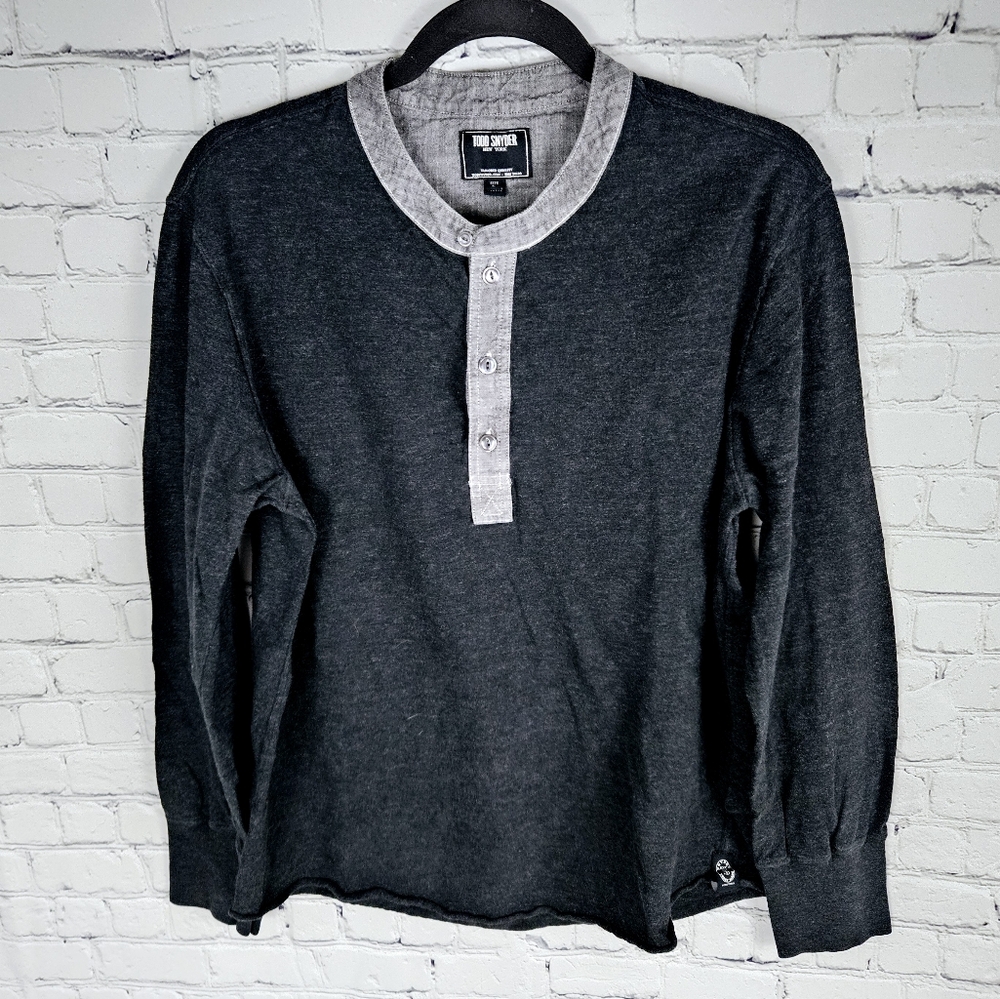TODD SNYDER | classic chambray & heathered black long sleeve henley shirt